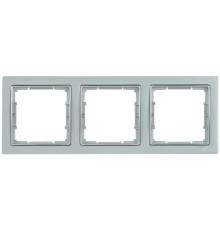 BOLERO Q1 серебряный Рамка 3-местная квадратная РУ-3-БС  EMB32-K23-Q1  IEK
