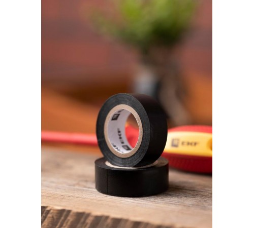 Изолента ПВХ 15мм 5м черный серии SafeFlex Auto  plc-iz-sfau-b  EKF