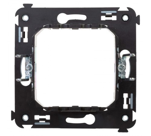 Каркас с лапками для монтажа модульных "Avanti" в стену  4400802  DKC