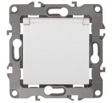 12-2003-01  Розетка с заземлением со шторками с крышкой, 16А-250В, б.л., Эра12, белый  Б0038806  ЭРА