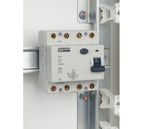 Выключатель дифференциальный (УЗО) ВД1-63 4п 40А 30мА тип AC  MDV15-4-040-030  GENERICA