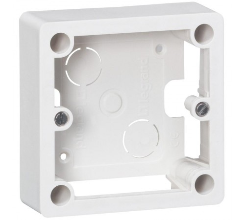 Коробка наклад.100х100 36мм  055849  Legrand