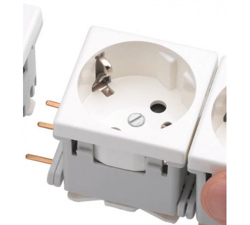 Simon Connect Розетка с/з 2P+E, модуль К45, безвинтовой зажим,16А, 250В, белый  K11-9  Simon