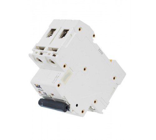 Выключатель автоматический двухполюсный M06N 2P C 8А 6кА ARMAT  AR-M06N-2-C008  IEK