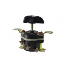 Пакетный выключатель ПВ3-100 исп.1 3П 100А 220В IP00   SQ0723-0029  TDM