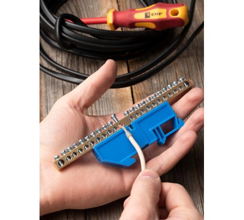 Шина "0" N 63.22 изолятор на DIN-рейку (латунь) EKF PROxima  sn0-63-22-d  EKF