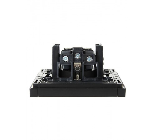 FORTE&PIANO Розетка с заземлением со шторками в/к 16А FP115 черный  FP-R14-16-K02  IEK