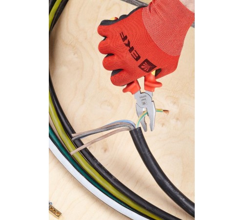 Пассатижи Expert 180 мм 1000В EKF PROxima    pas-180-exp-in   EKF