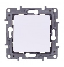 Etika Белый Переключатель перекрёстный 1-клавишный 10АХвинтовые зажимы   672249  Legrand