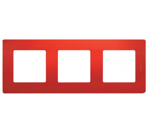 Etika Красная Рамка 3-ая  672533  Legrand
