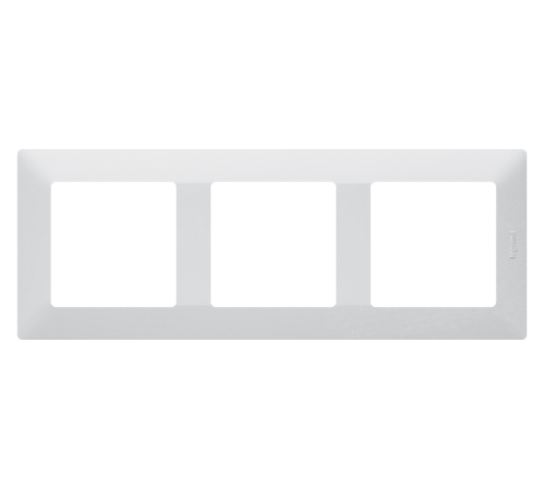 Valena LIFE Белая Рамка 3-ая  754003  Legrand