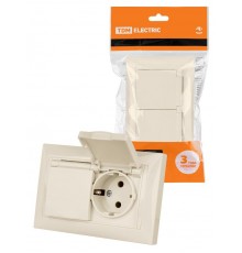 Розетка двойная 2П+З 16А 250В IP44 с защ. шт. с крышкой сл. кость "Лама"  SQ1815-0160  TDM