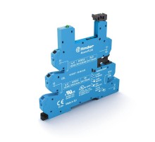 Розетка MasterPLUS с безвинтовыми клеммами Push-in для реле 34 серии; питание 24-240В AC/DC; в комплекте пластиковая клипса; опции: LED  93660240 