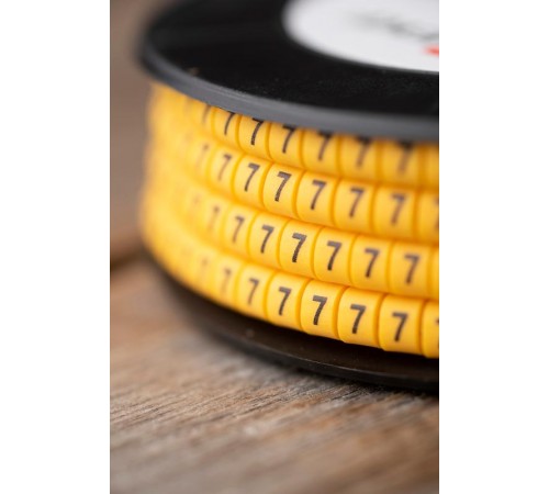 Маркер-кабельный 2,5кв.мм "7" (1000шт.) (ЕС-1) EKF PROxima  plc-KM-2.5-7  EKF