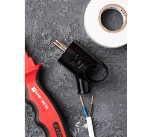 Вилка с кольцом с/з черн. 16А 250В EKF PROxima  AVK16-30  EKF