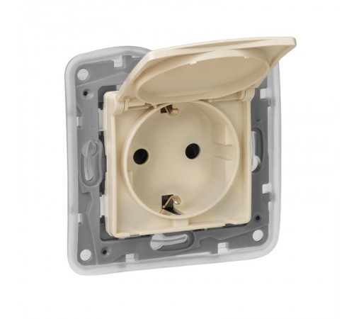 Etika Слоновая кость Розетка с заземлением IP 44 с крышкой и шторками, автозажимные клеммы,16А  672332  Legrand