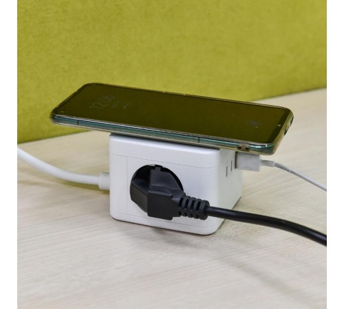 DOMINIC Удлинитель Qi10Вт У02К 1,3м 3х1мм2 USB A+C бел  DN-YP31-16-02-01-ZKU-K01  IEK