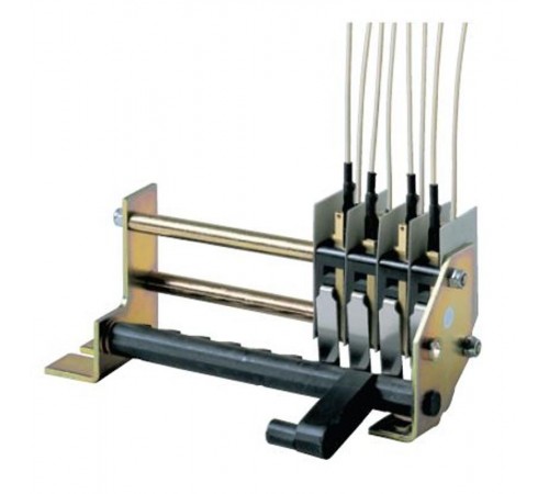 Контакты состояния выключателя 4 перекидных при установленном PR121/P  1SDA038326R1  ABB