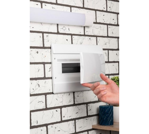 Щит распределительный встраиваемыйЩРВ-П-18 "SlimBox" белая дверца IP41 PROxima  sb-v-18w  EKF