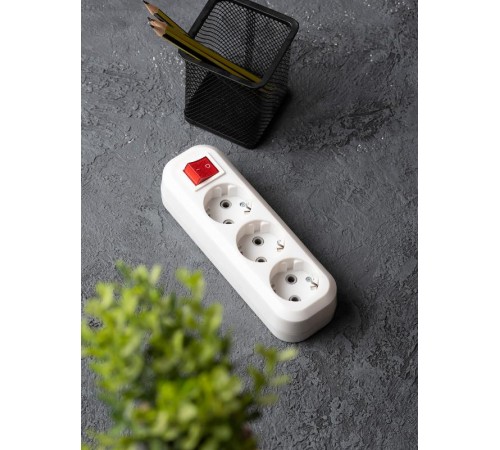 Колодка 3 гн. 16А 3,5кВт c выкл. с/з Эксперт EKF PROxima  AKB16-3i  EKF