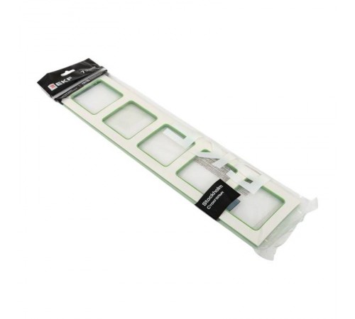 Стокгольм Рамка 5-местная белая с линией цвета зеленый  EXM-G-306-20  EKF