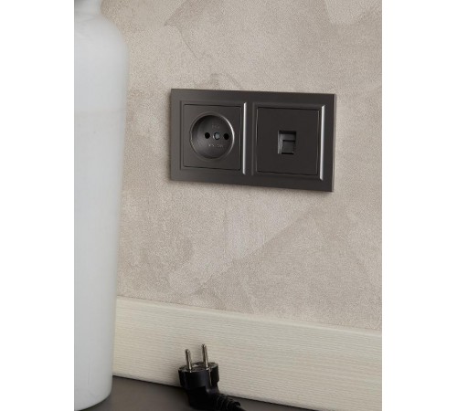 BRITE Розетка компьютерная RJ45 кат.6 РК11-БрС сталь  BR-K10-2-K46  IEK