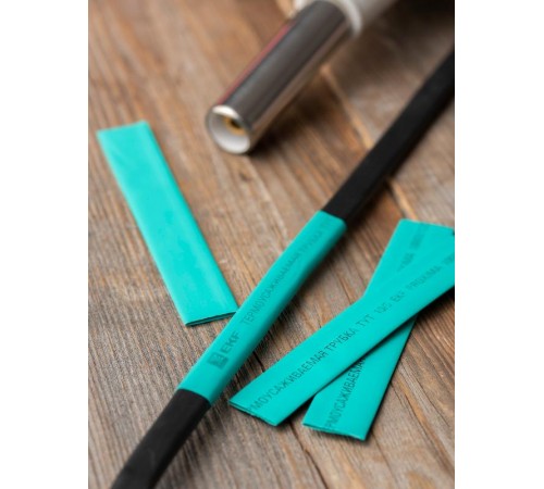 Термоусаживаемая трубка ТУТ нг 10/5 зеленая EKF PROxima  tut-10-j-1m  EKF