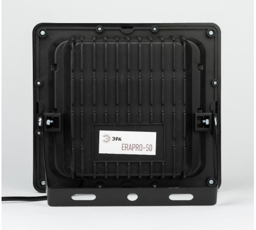 Прожектор светодиодный уличный на солн. бат. 50W, 360 lm, 5000K, с датч. движения, ПДУ, IP65 (10  Б0049546  ЭРА