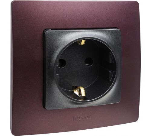 Etika Антрацит Розетка с заземлением со шторками, винтовые клеммы, 16А, 250 В  672622  Legrand