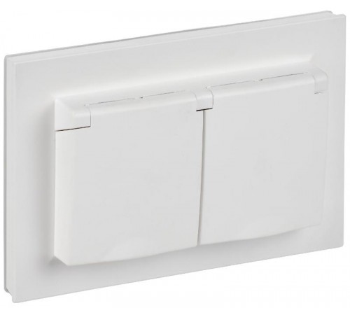 BRITE Розетка 2-местная с заземлением с защитными шторками и крышкой 16А в сборе IP44 РСбш12-3-44-БрАБ арктический белый   BR-R26-16-44-K91-F  IEK