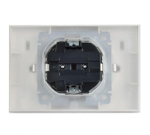 BRITE Розетка 2-местная с заземлением с защитными шторками и крышкой 16А в сборе IP44 РСбш12-3-44-БрАБ арктический белый   BR-R26-16-44-K91-F  IEK