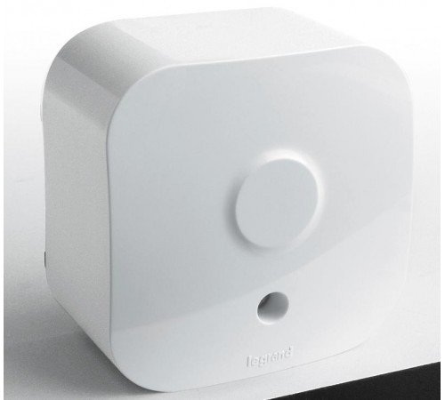 Quteo Белый Вывод кабеля  782216  Legrand