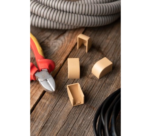 Заглушка (16х16) (4 шт) Plast EKF PROxima   под светлое дерево    ecl-16-16x4   EKF 