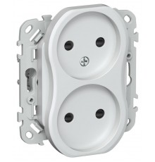 FLITE Розетка 2-ая без заземления со шторками 10А РСш02-0-ФлЖ жемчуг  FI-R23-10-K36  IEK