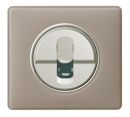 Celiane Титан Накладка компьютерной 1-ой розетки  068551  Legrand