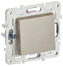 SKANDY Выключатель 1-клавишный проходной 10А SK-V02Sh шампань  SK-V12-0-10-K37  IEK