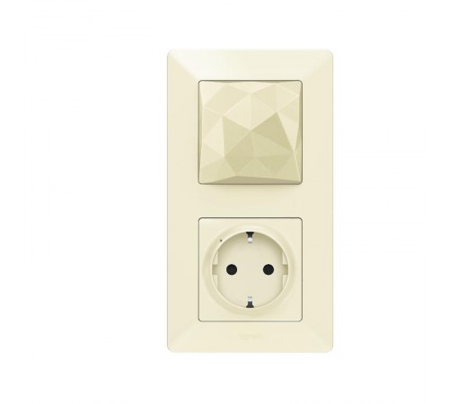 Пакет Умный стартовый Valena Life (шлюз WiFi+розетка Умн. с/з 16А 230В+главн.беспроводн. выкл."Я дома/Я вне дома")сл. кость Netatmo  752296  Legrand