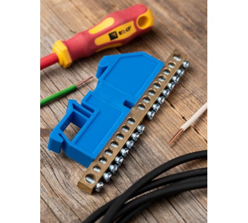 Шина "0" N (6х9мм) 16 отверстий латунь синий изолятор на DIN-рейку EKF PROxima  sn0-63-16-d  EKF