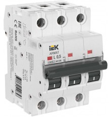 Выключатель автоматический трёхполюсный M10N 3P L 0,5А 10кА ARMAT  AR-M10N-3-L0D5  IEK