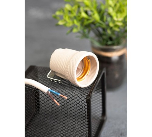 Патрон керамический Е27 с держателем PROxima  LHCe-E27-h  EKF