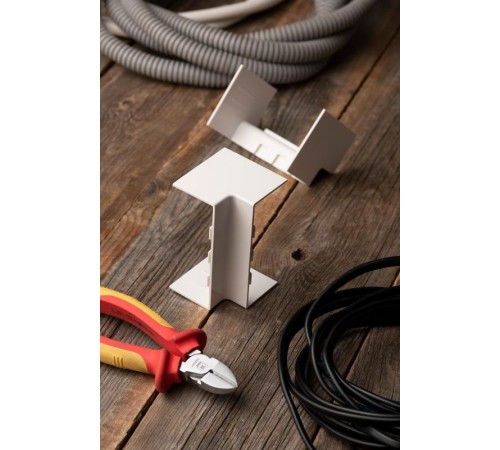 Угол внутренний (100х40) (2 шт) Plast EKF PROxima Белыйibw-100-40x2EKF