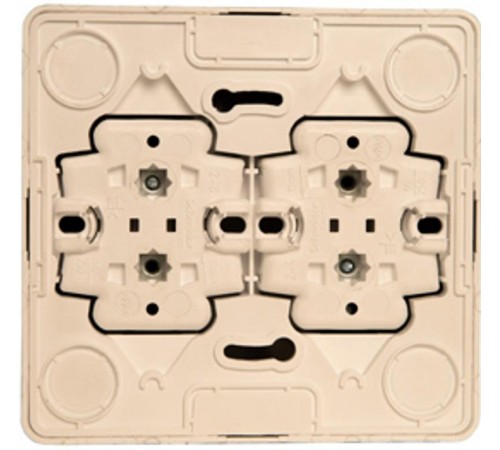 Этюд Кремовый О/У Розетка Розетка 4-ая с заземлением со шторками  PA16-208K  SE