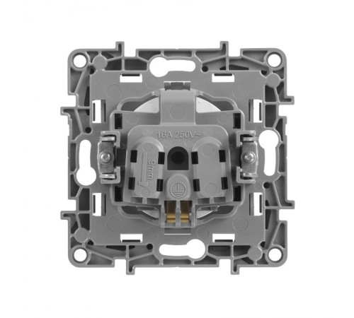 Etika Алюминий Розетка с заземлением со шторками, винтовые клеммы, 16А, 250 В  672422  Legrand
