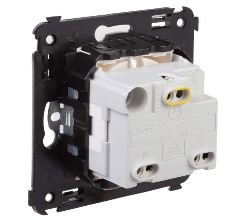 Розетка с крышкой в стену, 2P+E, с з/ш, "Avanti", "Белое облако"  4400013  DKC