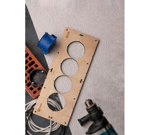 Шаблон для подрозетников c 4 отв. диам. 68 мм EKF Expert  sh-d68-4  EKF