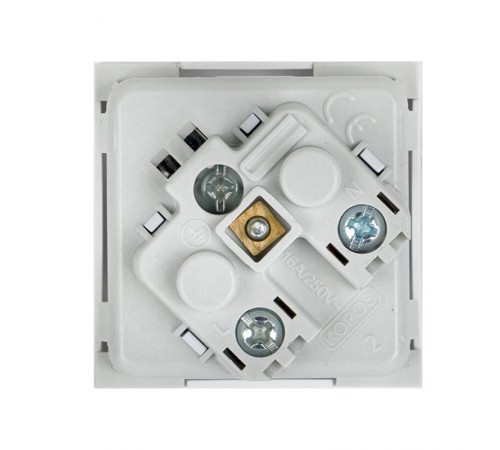 Розетка 45х45 PRO, с заземлением, белая , 45 град  E6MR16-028-10-45  EKF