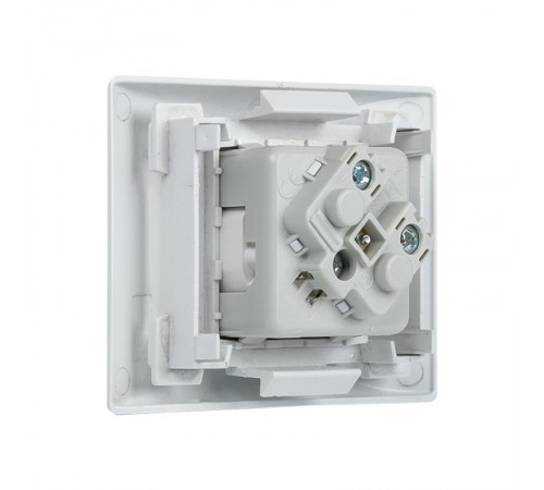 Розетка 45х45 PRO, с заземлением, белая , 45 град  E6MR16-028-10-45  EKF