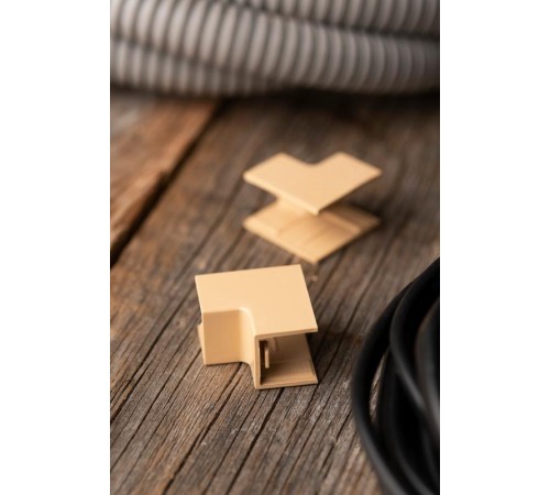 Угол внутренний (16х16) (4 шт) Plast EKF PROxima   под светлое деревоibl-16-16x4EKF