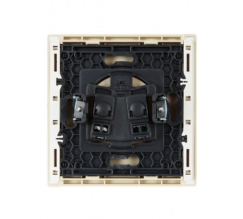 FORTE&PIANO Розетка без заземления, со шторками в/к 10А FP417 ваниль  FP-R13-10-K10  IEK