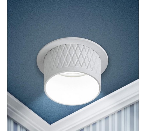 Светильник встраиваемый декоративный DK112 WH MR16 GU5.3 белый  Б0058434  ЭРА